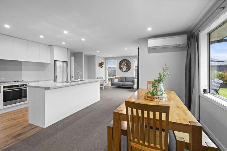 37 Moreton Green Rolleston_2