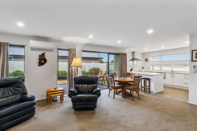 7 Franklin Crescent Lincoln_5