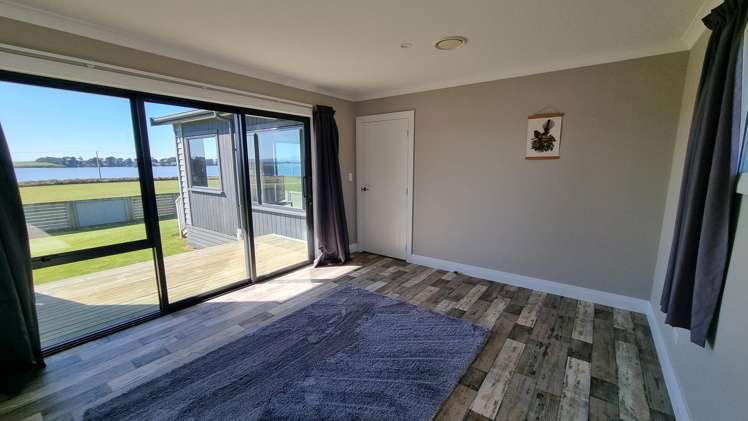 193 Orepuki Riverton Highway Riverton_12