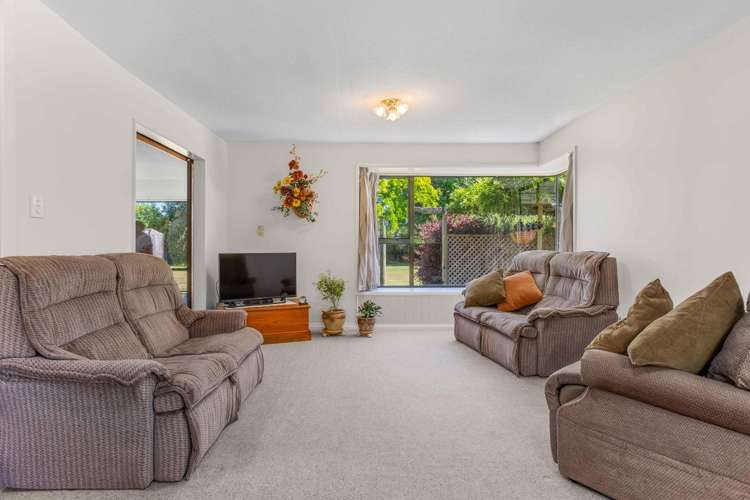 20 Taranaki Drive Woodend_6