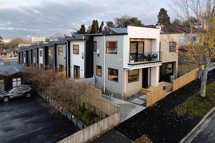 5/143 Clarence Street Hamilton Lake_25