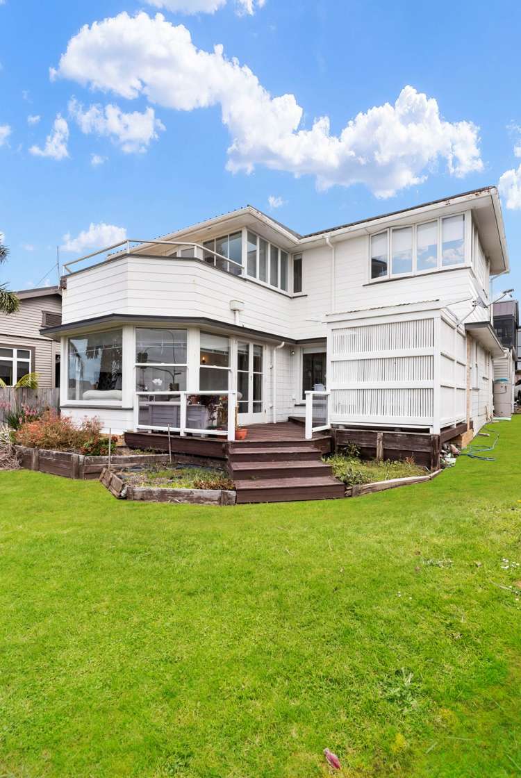 411 Lake Road Takapuna_32