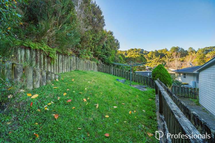 55 Kairanga Crescent Wainuiomata_24