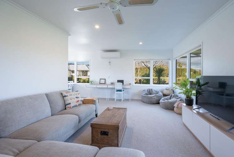 141 Parkers Road_5