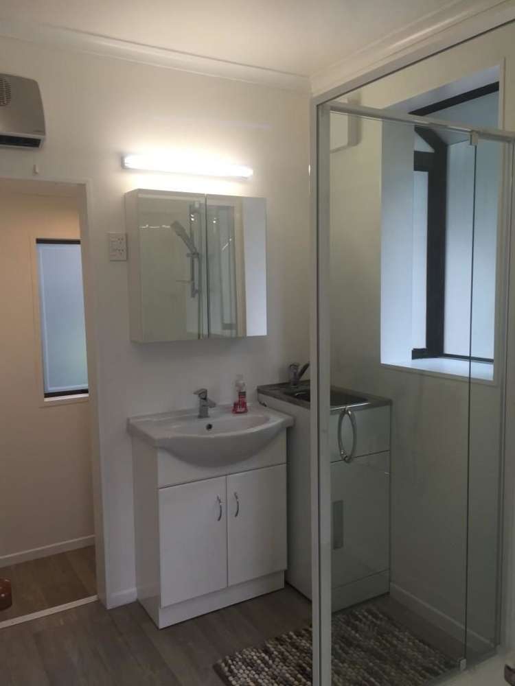 80 Hallenstein Street Queenstown_11