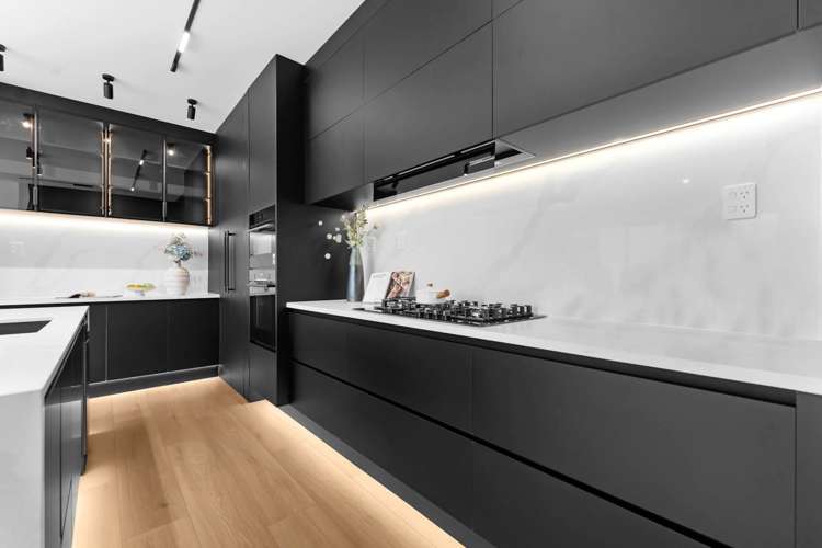 2A Matatahi Road Flat Bush_8