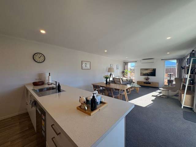 5 George West Square Wigram_1