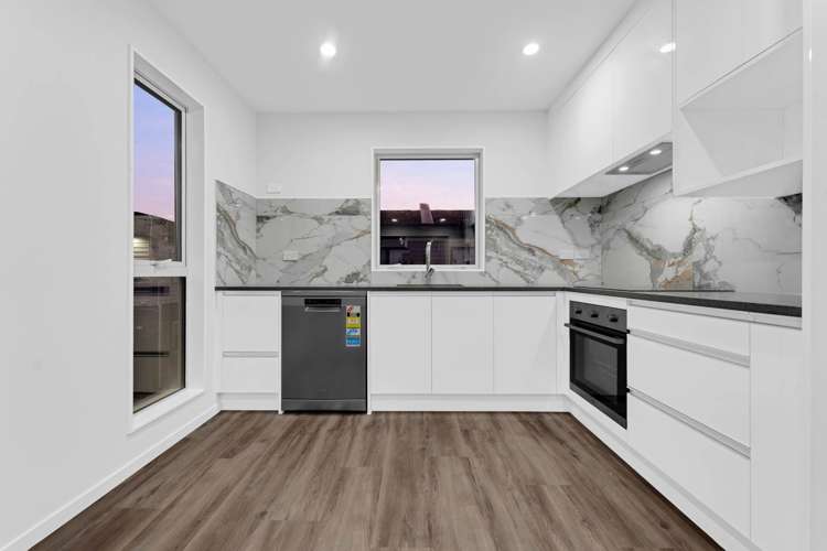 1-9 /8 Reeves Avenue Papatoetoe_39