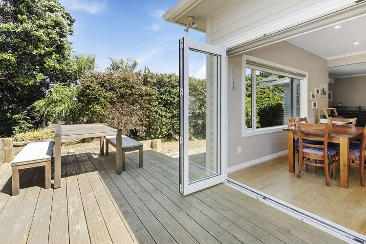 122 Tauhinu Road Miramar_7