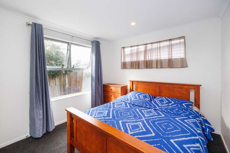 56 Exeter Crescent Takaro_10