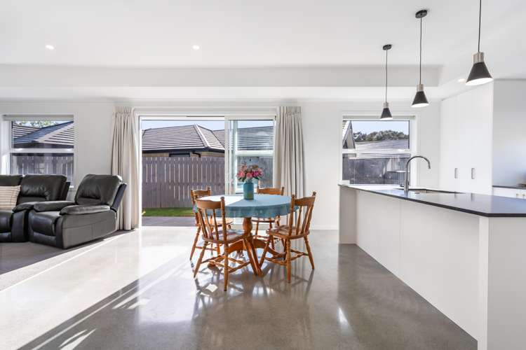 13 Tanner Place Kamo_5