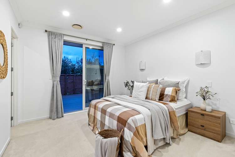 11 Ian Gordon Lane Orewa_21