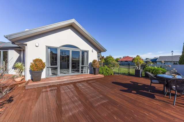 2 Strawberry Grove Richmond_2