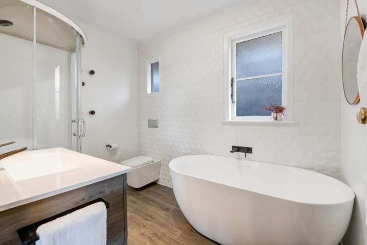 1/14 Roband Avenue Glenfield_12