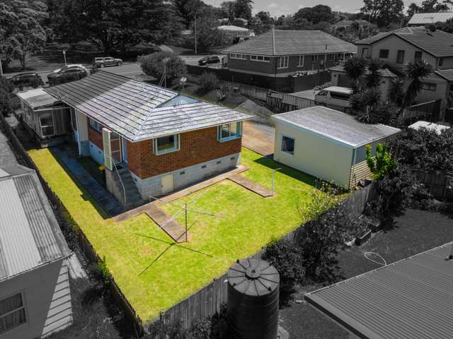 2/89 Coronation Road Mangere Bridge_2