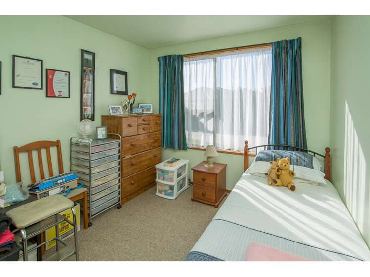 6 Peebles Drive Hei Hei_11