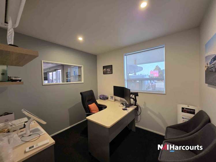 206 Ferry Road Waltham_34