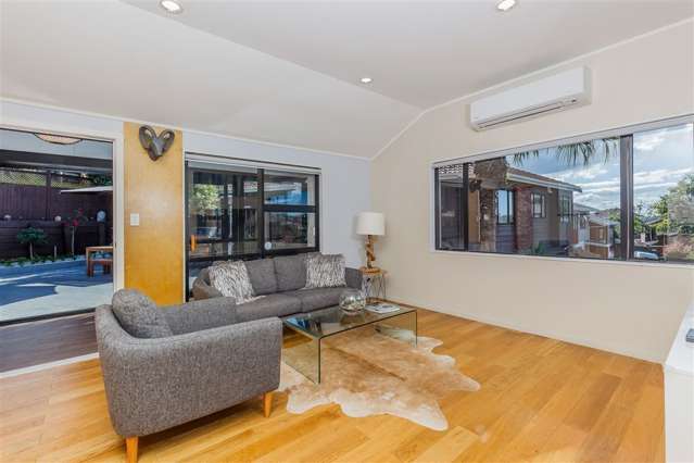 1/26 Unsworth Drive Unsworth Heights_1