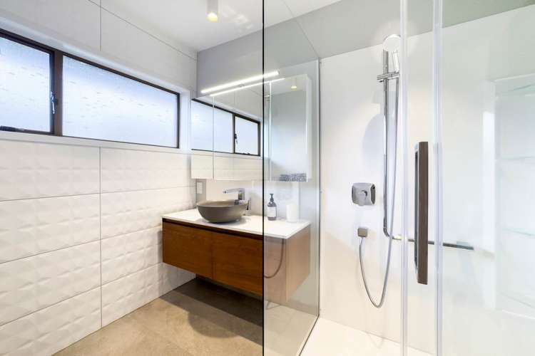 1/9 Golf Road Epsom_11