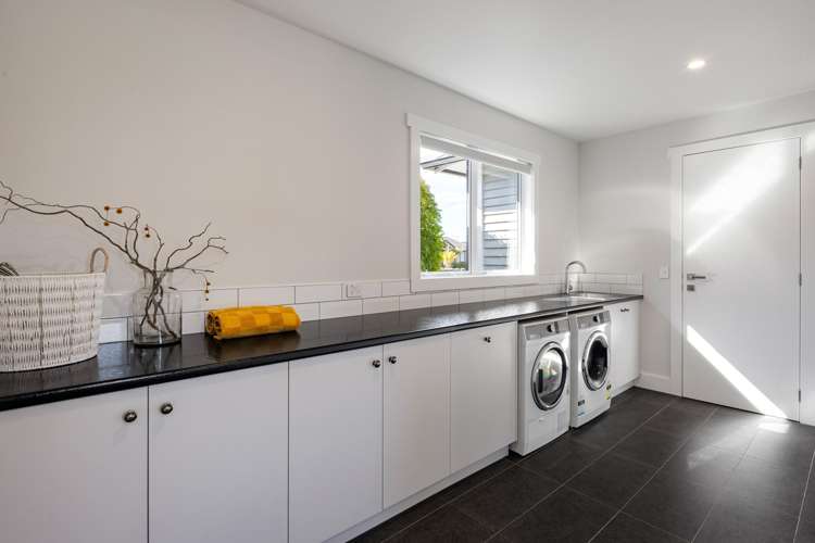 45 Alan Livingston Drive Cambridge_43