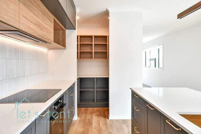 42 Evergreen Parade 10940_4