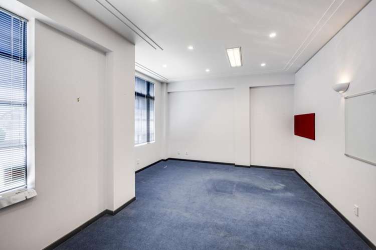 119 Queen Street East Hastings Central_8