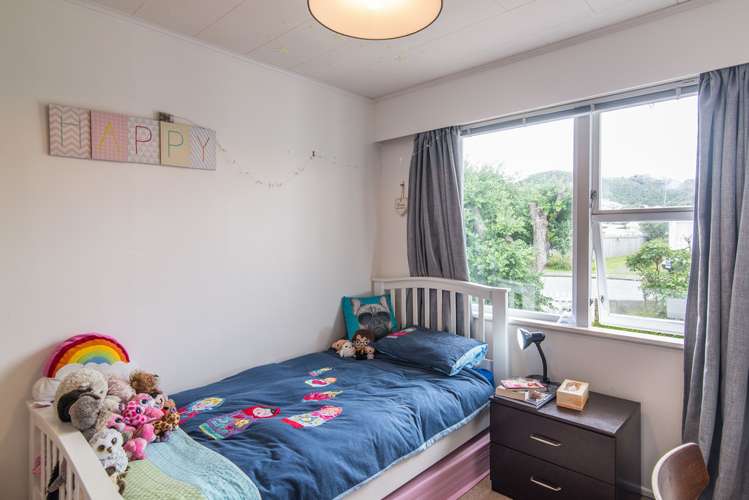 8 Whanganui Street Miramar_11