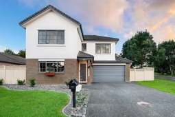 Expansive Home in Summerland Zone!