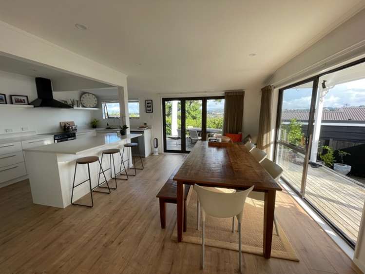 3/195 Abbotts Way Remuera_4