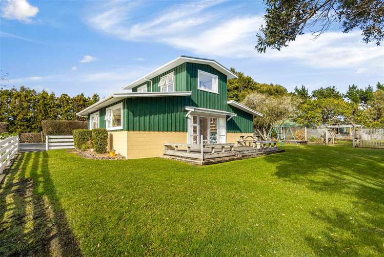 192 Muriwai Valley Road Muriwai_19
