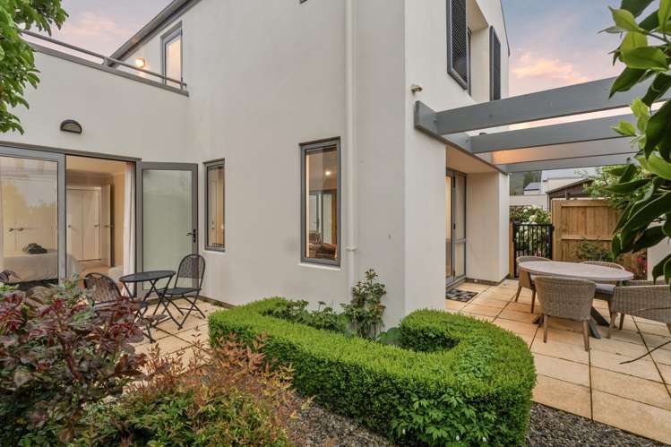 13 Meadowbrook Place Wanaka_3