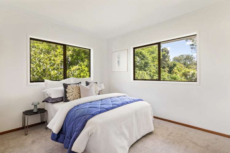 13 Tarahanga Street Northcote_16