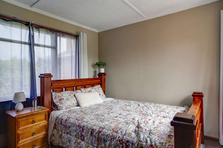 5a Lough Street West End_9