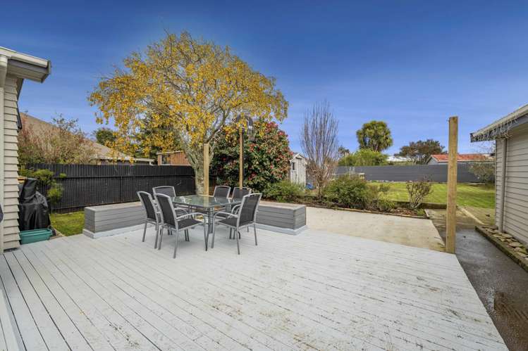 41 Swansea Road Stratford_25