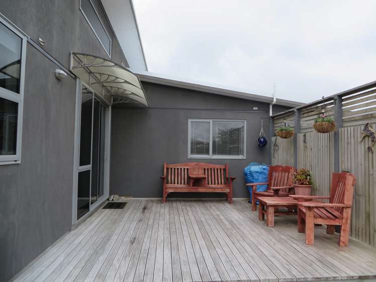 1/9 Fuller Close Levin_13