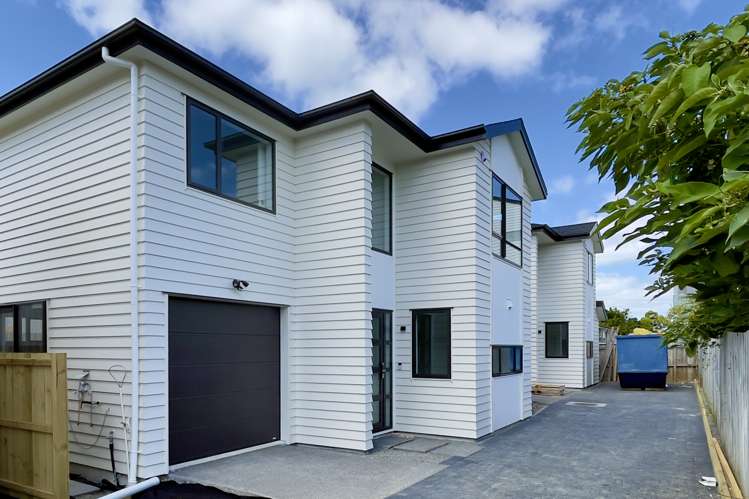 4b Ropata Avenue Point England_19