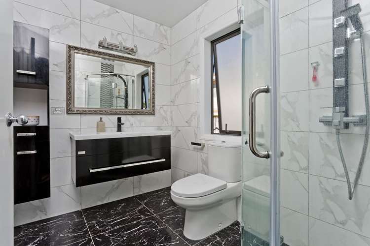 10 Tyrico Close Unsworth Heights_21