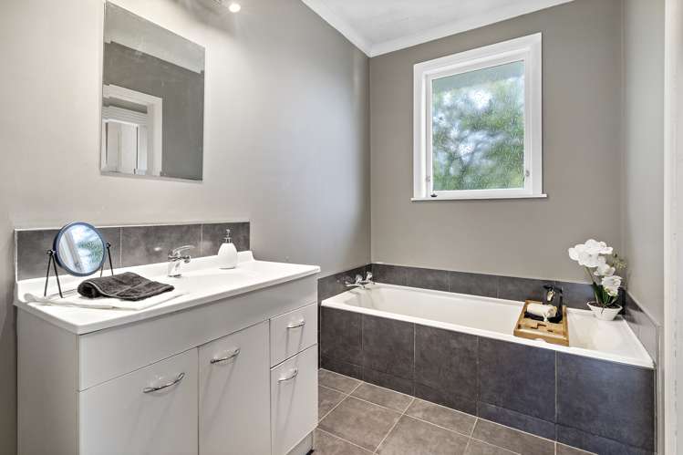 25 Daniell Street Solway_8