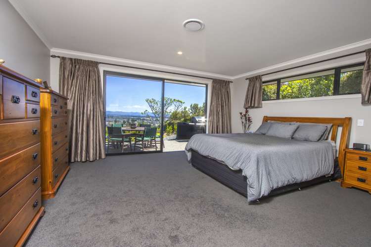 23 Resolution Place Richmond_11