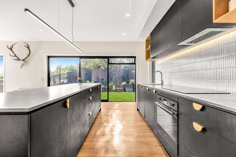 3 Broadview Way Richmond_7