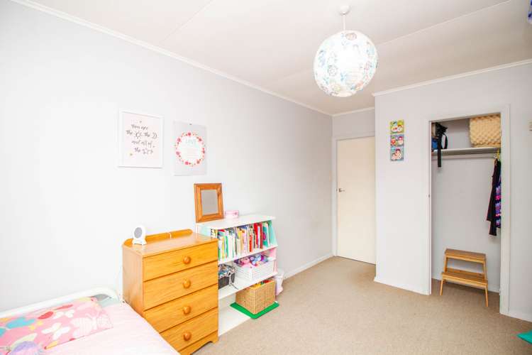 28 Norfolk Saint Arakura Wainuiomata_11