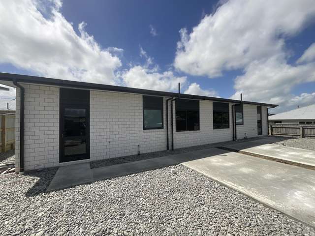 6D Orlando Street Stratford District_1