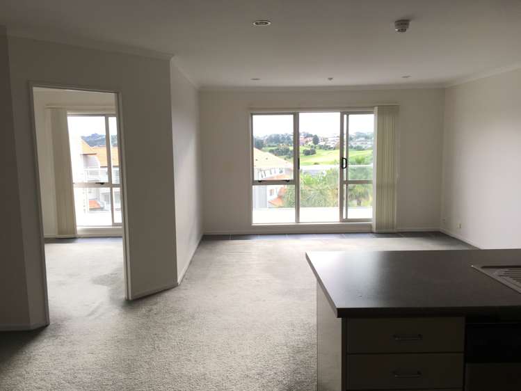 21/340 Gulf Harbour Drive Gulf Harbour_1