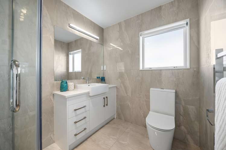8 Ballinabreen Road Flat Bush_17