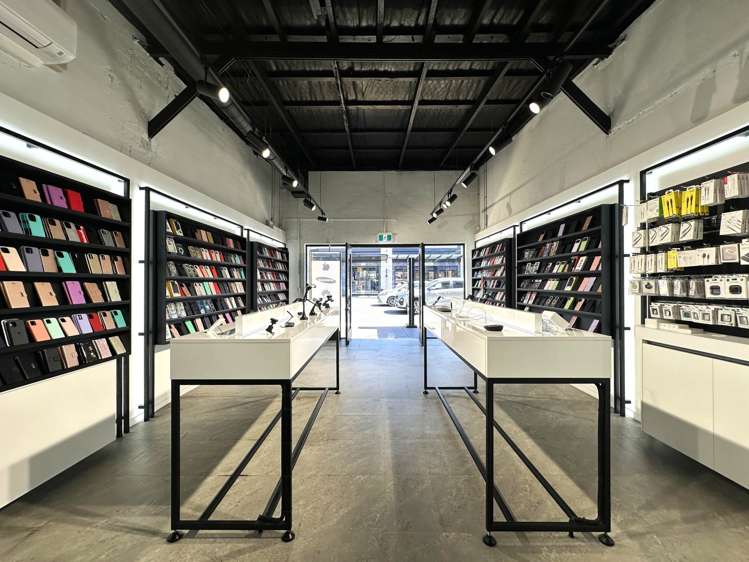 332 Broadway Newmarket_7