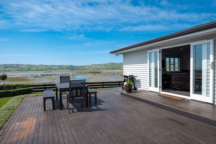 1972 State Highway 2 Te Hauke_1