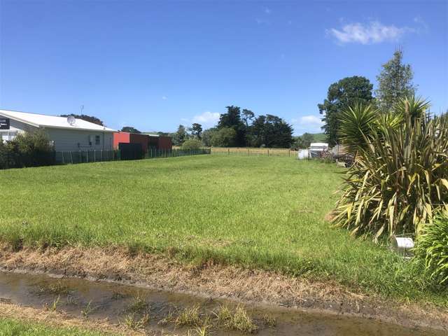 8 Beach Road Porangahau_1