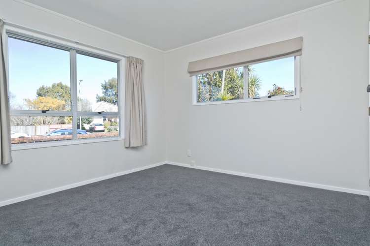 22 Hibiscus Avenue Hamilton Lake_9