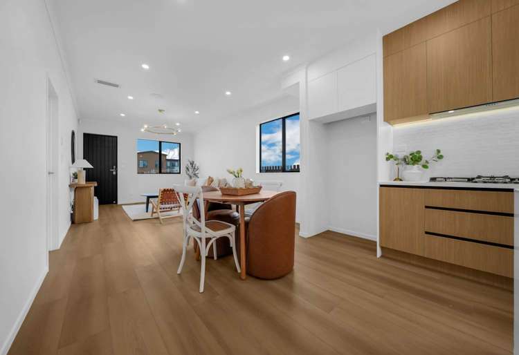8 Gemstone Park Road Rosehill_19