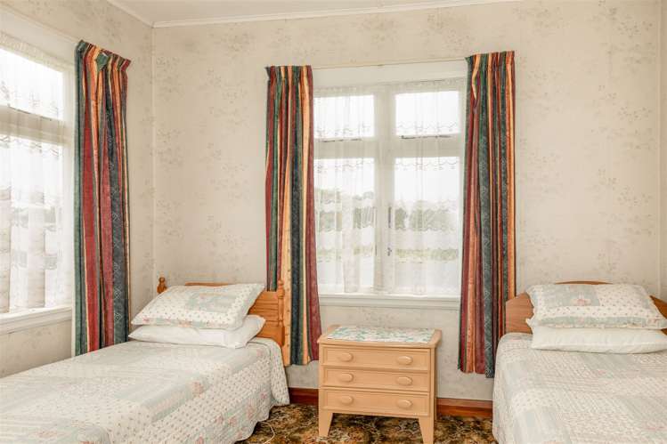 28 The Esplanade Westport_10